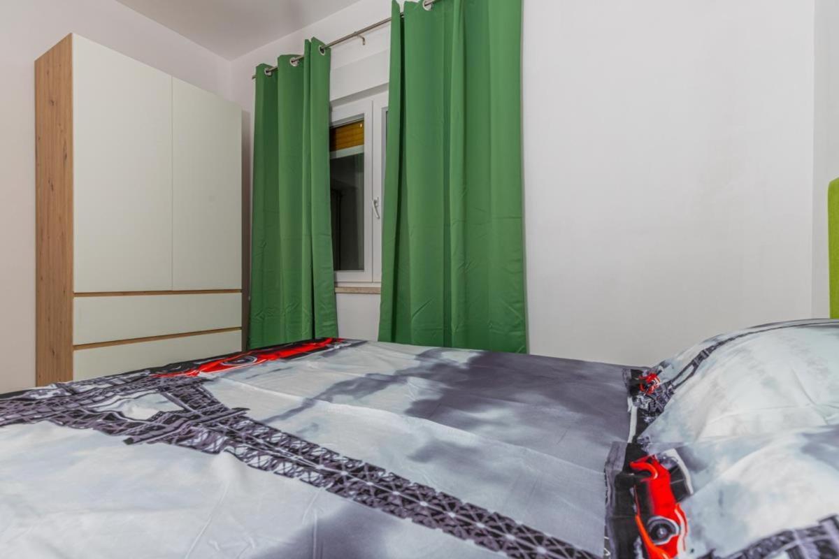 Apartments With A Parking Space Jusici, Opatija - 15874 Kastav Habitación foto